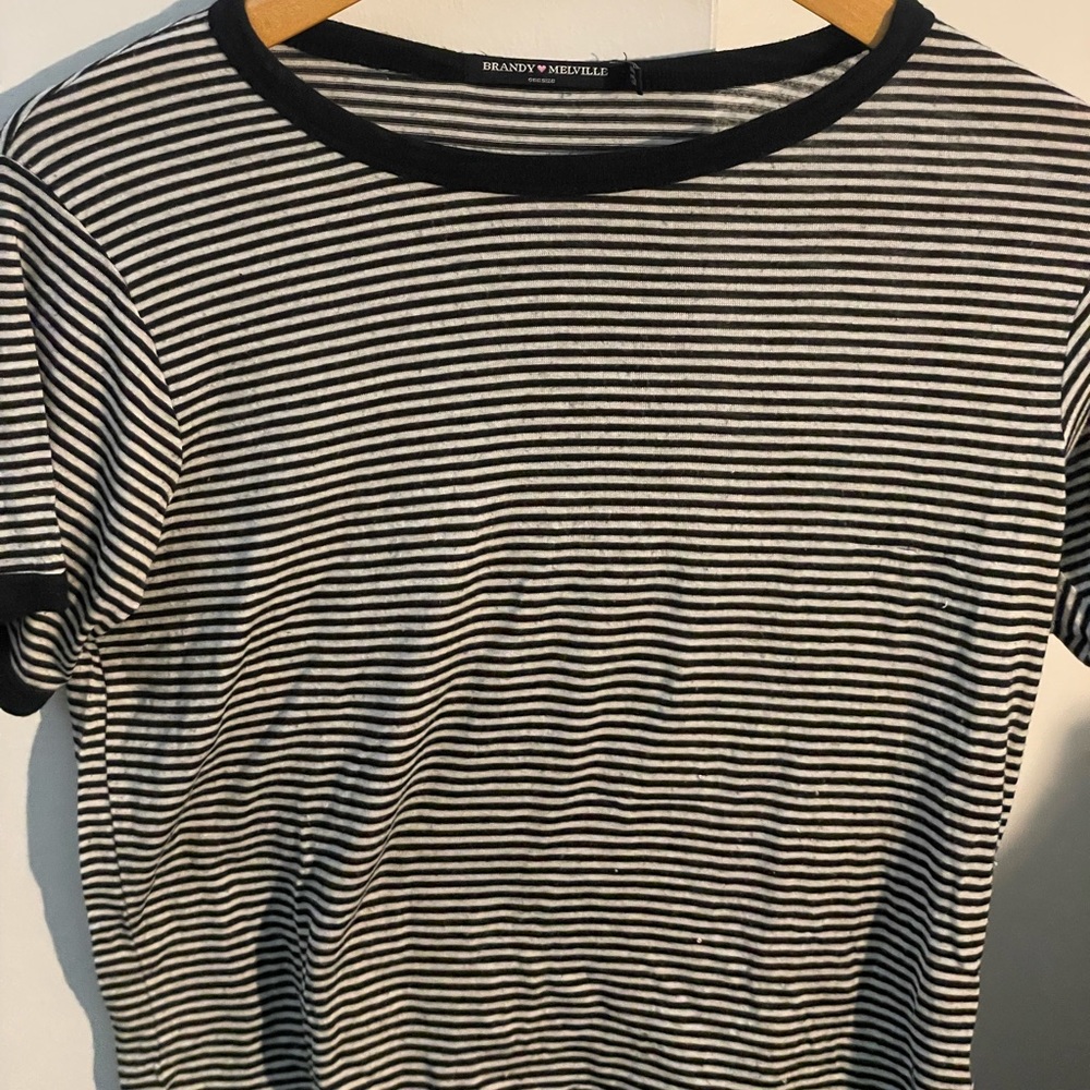 brandy melville; black and white comfy t-shirt